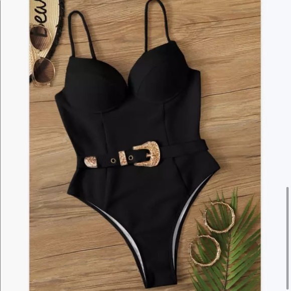 Other - 🎉New Sexy Push Up Underwire Solid Black Padded Buckle One Piece Swimsuit